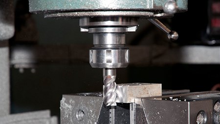 深孔鉆加工的特點和加工注意事項 深孔鉆加工的特點和加工注意事項