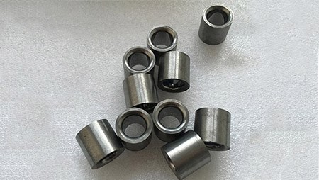 硬質(zhì)合金過(guò)線模的特點(diǎn)以及用途介紹 硬質(zhì)合金過(guò)線模的特點(diǎn)以及用途介紹