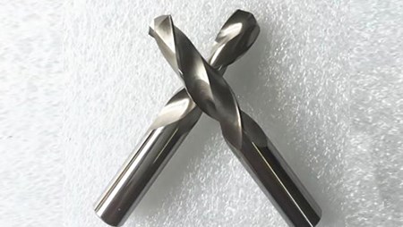 硬質合金鉆頭的特點和使用注意事項 硬質合金鉆頭的特點和使用注意事項