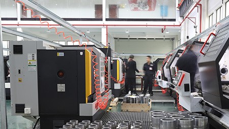 硬質合金車刀精加工內孔為什么比較適合 硬質合金車刀精加工內孔為什么比較適合